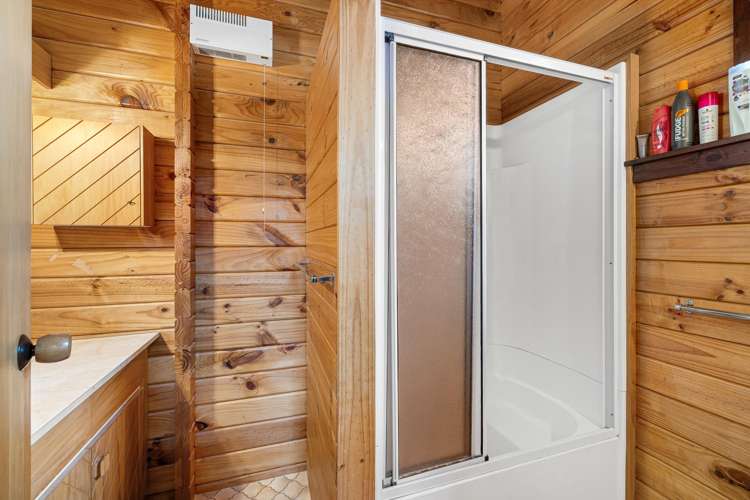 28 & 30 Trelissick Loop Castle Hill_16