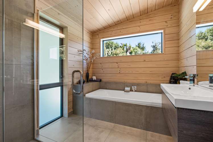 39 Old School Road Lower Shotover_31