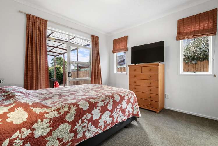8 Driftwood Drive Red Beach_12