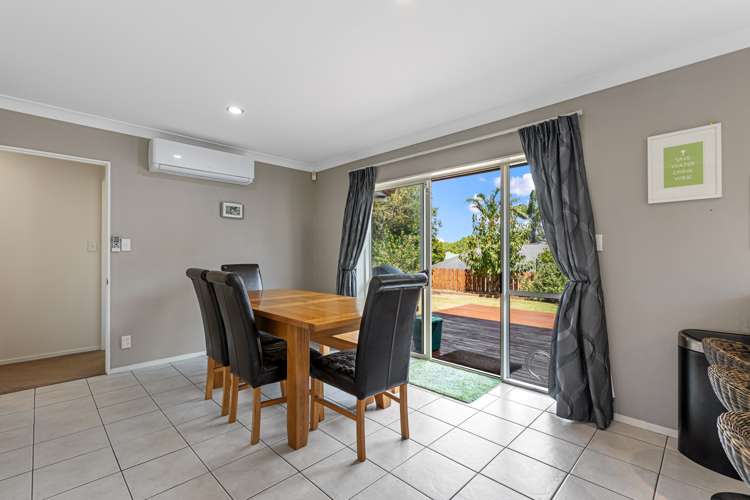5 Athena Grove Papamoa_12