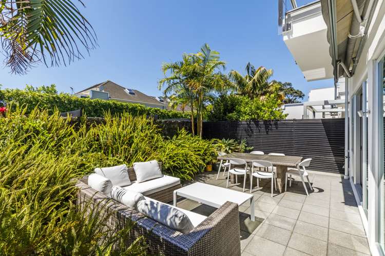 6/258 Hurstmere Road Takapuna_27