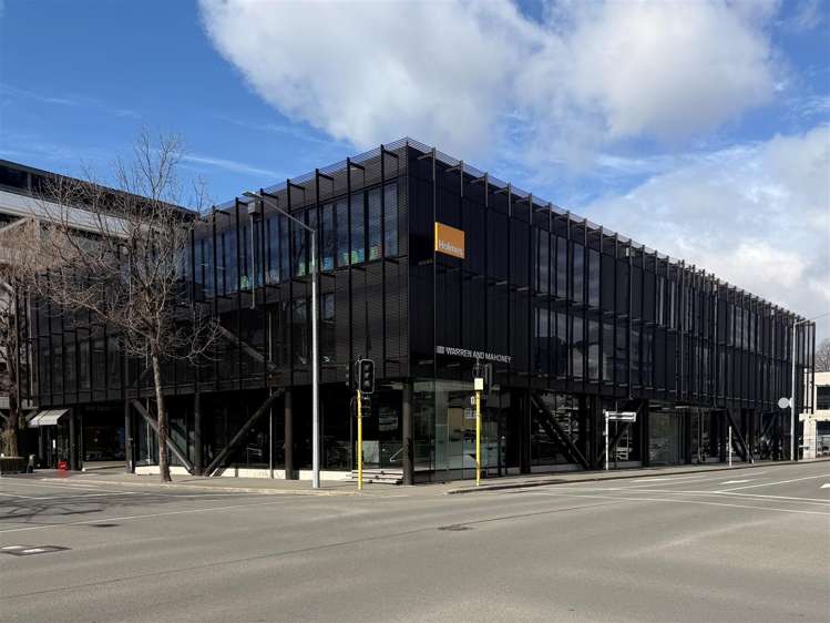 Ground Floor 254 Montreal Street_0