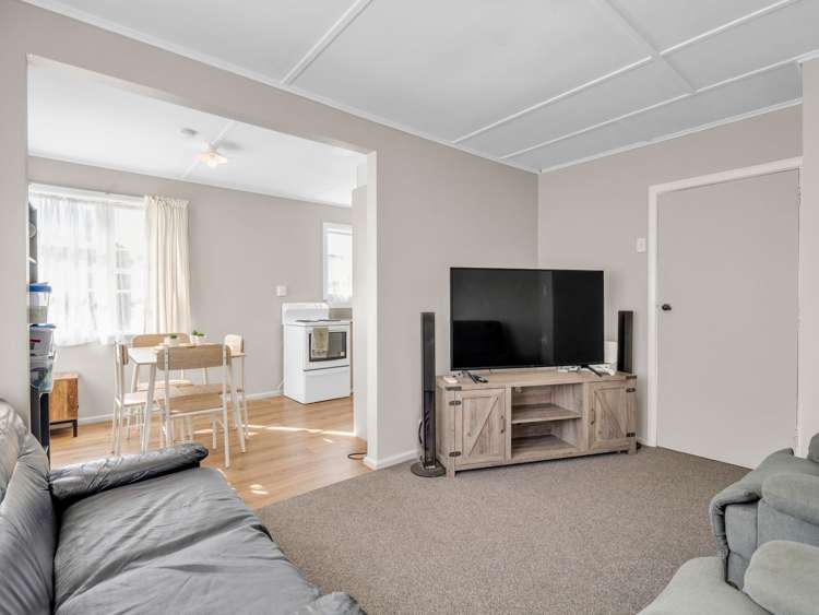 342 High Street Dannevirke_10