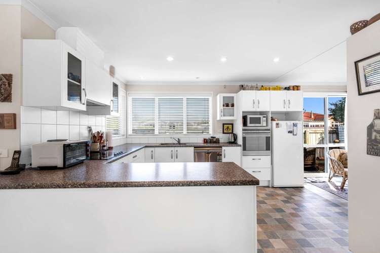 17A Jull Street Napier South_6