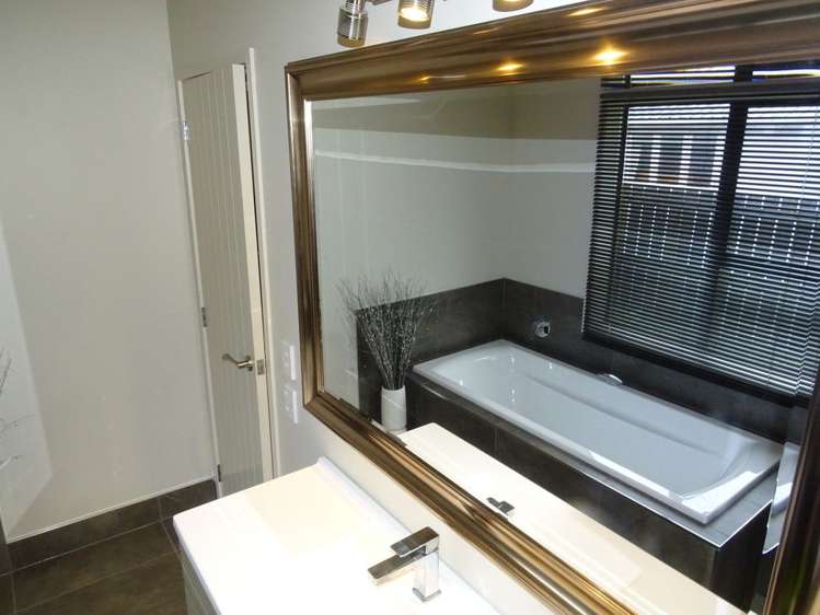 10 Howden Street Waiuku_7