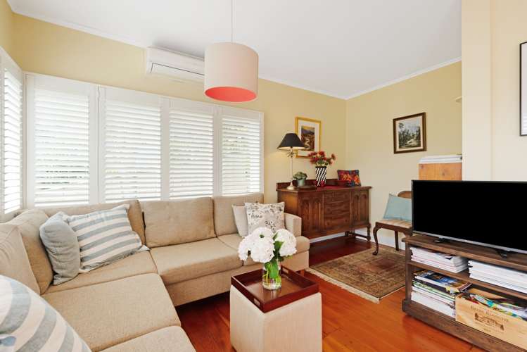 2 Hurman Street Karori_5