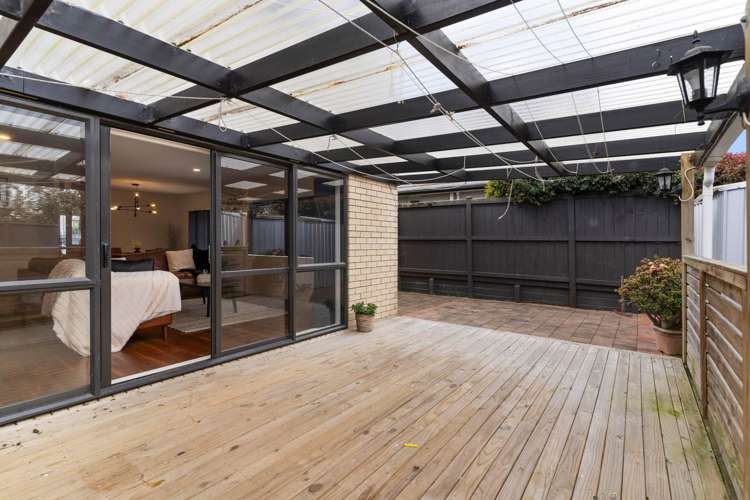 89 Baverstock Road Flat Bush_14