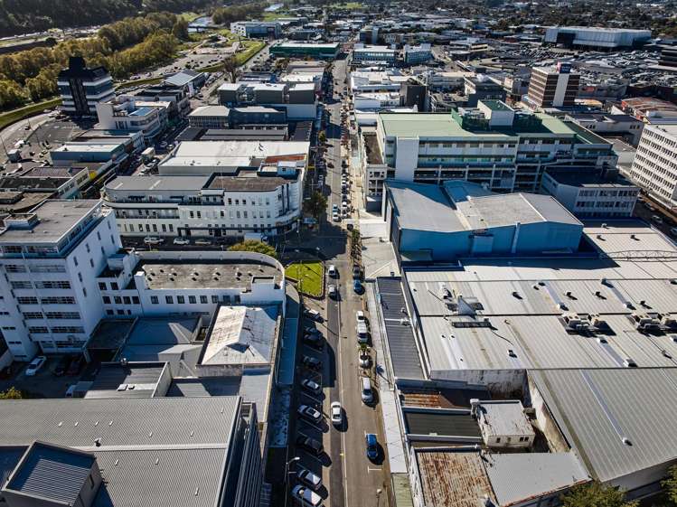 129-131 High Street Hutt Central_9
