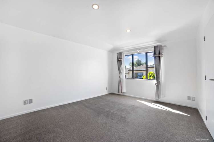 8/2 Sunnydale Place Oteha_8