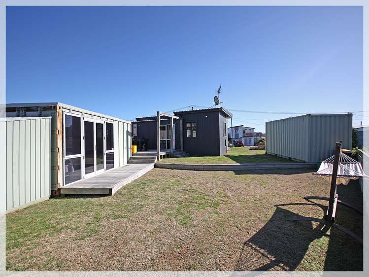 11 Nelson Street Foxton Beach_15