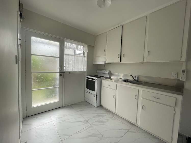 201/11 Mcdonald Crescent_0