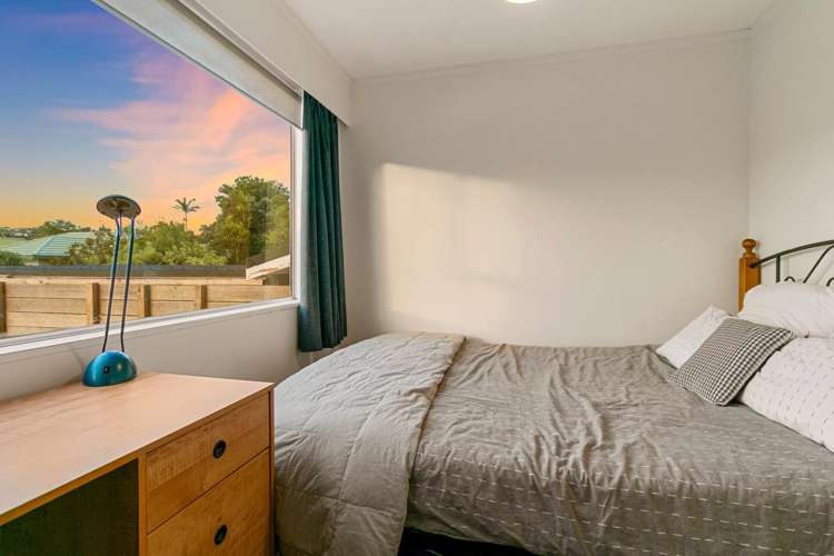 53 Gordon Avenue Forrest Hill_15