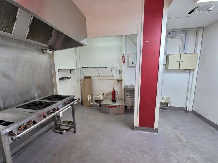 10/39 Chancery Street Auckland Central_7