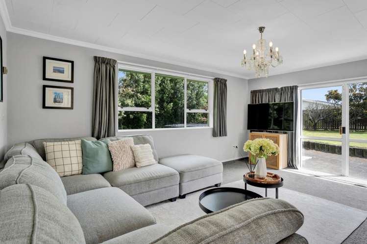 14 Heaphy Road Opunake_6