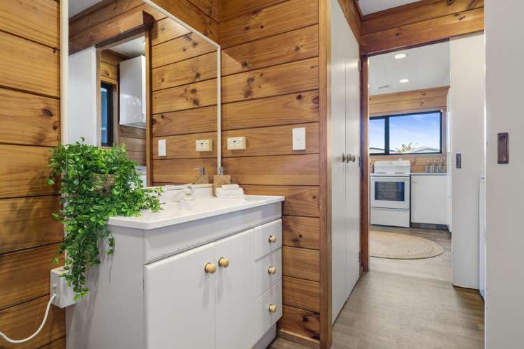 5 Clyde Street Mount Maunganui_16