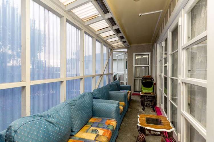 220 Powderham Street New Plymouth Central_13