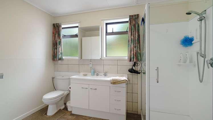 7 Gibbs Crescent Red Hill_12