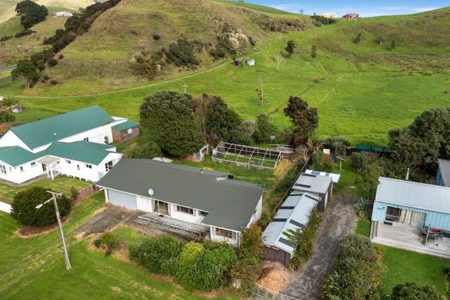 6 Briscoe Street Awakino_3