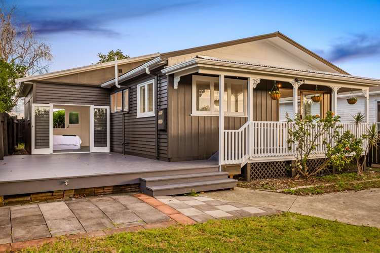 2/37 Mildmay Road Henderson Waitakere City Houses for Sale One Roof