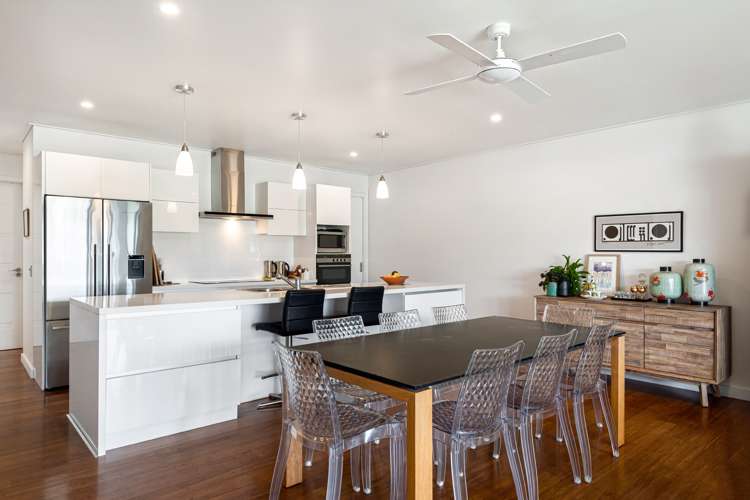 3/6 The Marina Tairua_12