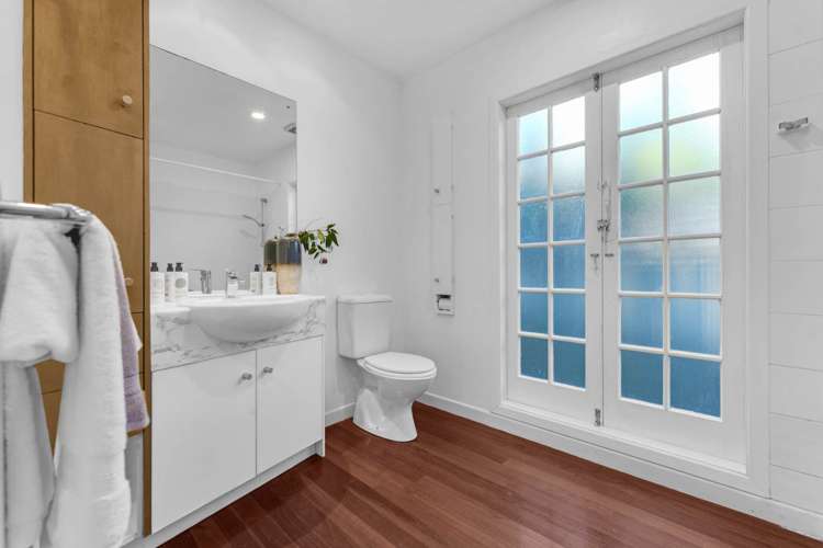 30 Cornwall Park Avenue Epsom_16