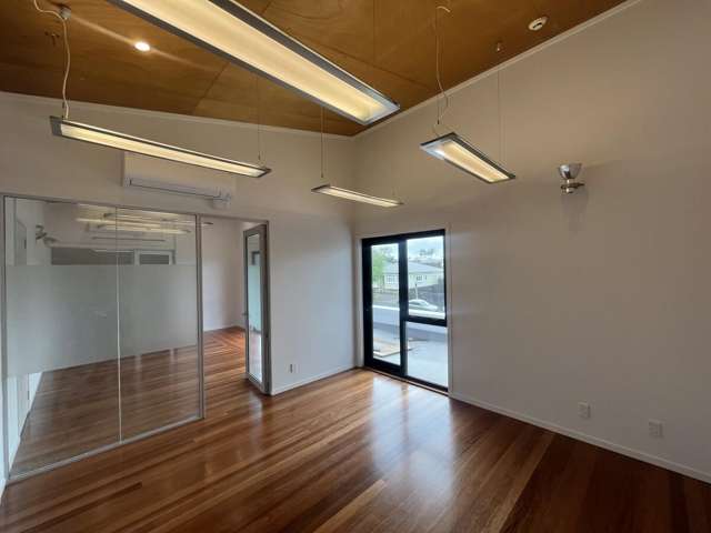 49 Main Highway Ellerslie_2