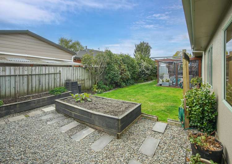 68 Kingsford Drive Stoke_8