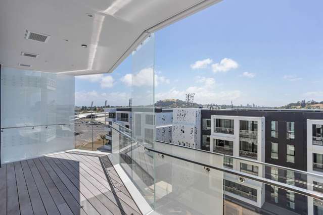 Alexandra Park - 2 Bedroom Spacious Apartment