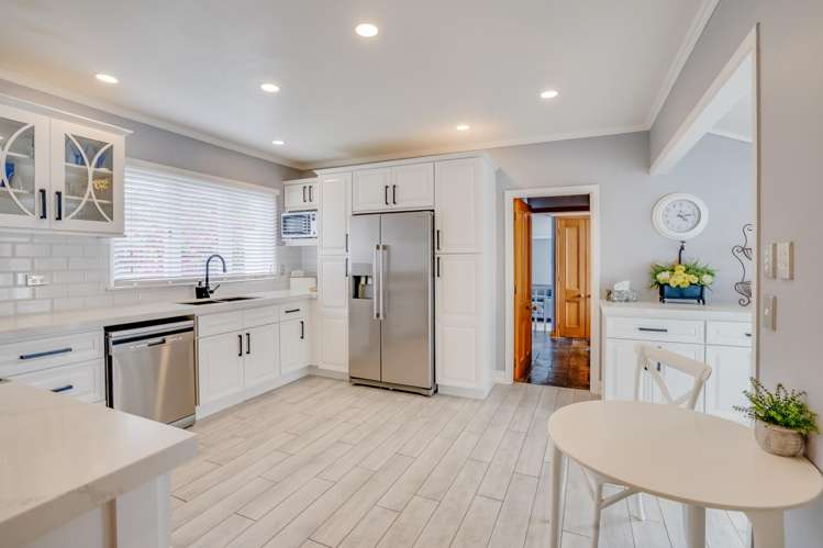 34 Te Atatu Road Te Atatu South_8