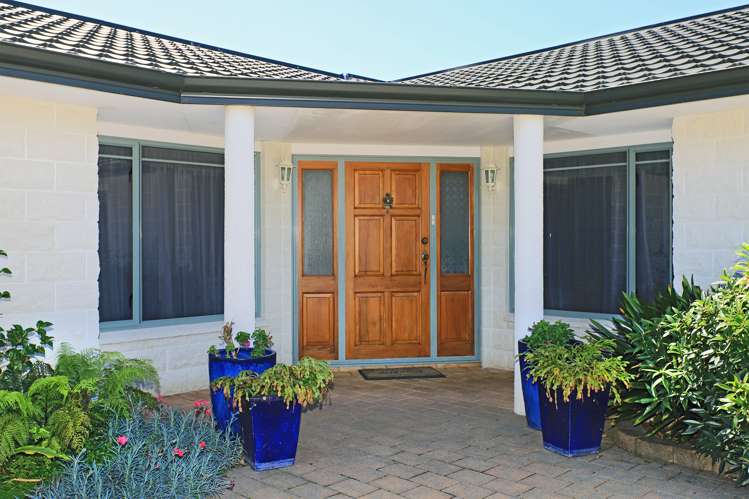 28 Kensington Drive Taradale_18