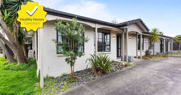 27 Lothian Brae Wattle Downs_0