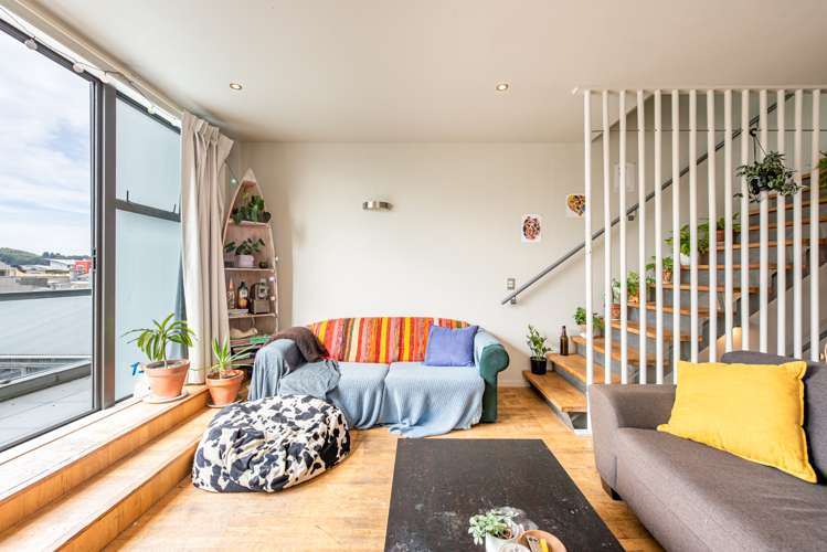 258/21 Left Bank Te Aro_1