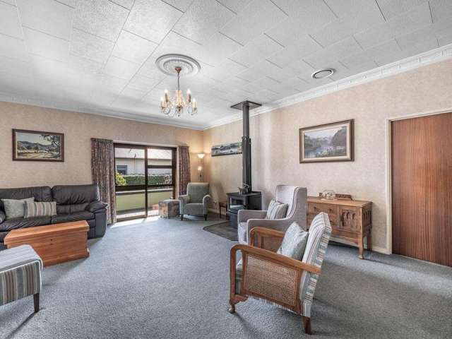  442 Queens Drive Windsor_1