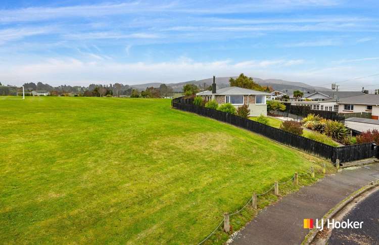 4 Travis Street Brockville_17