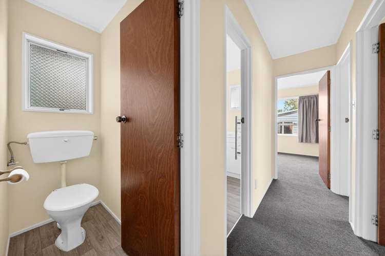 51 Montgomery Crescent Masterton_8