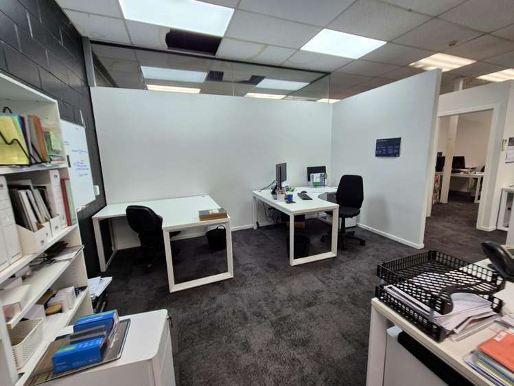 80 Main Road Kumeu_7