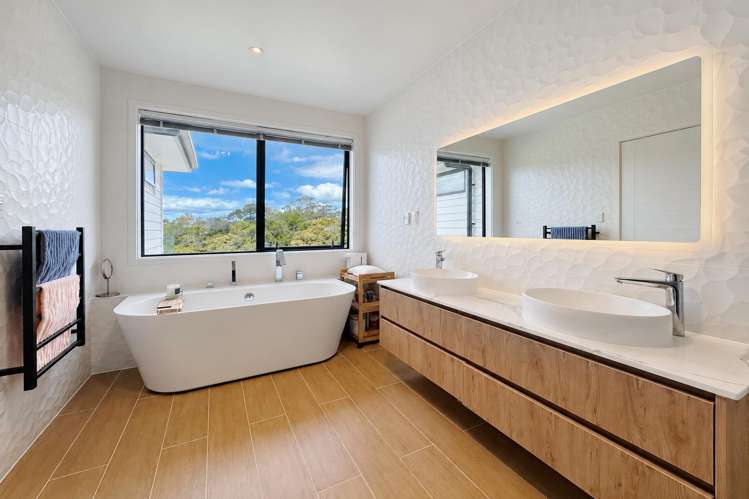 107 Penguin Drive Murrays Bay_22