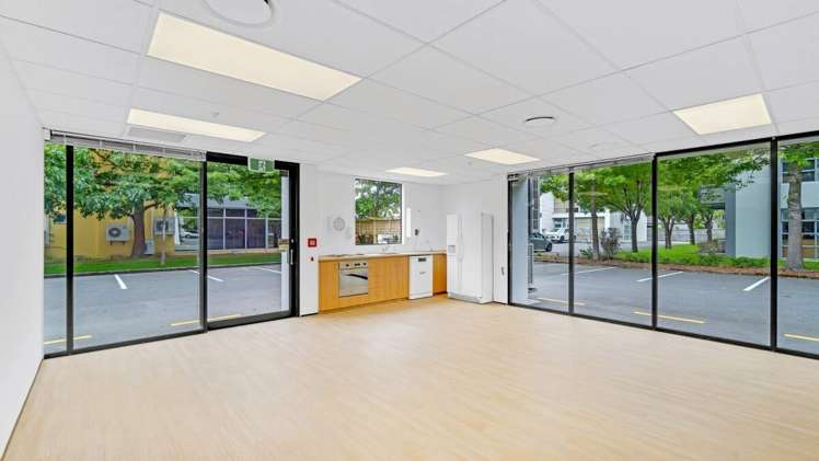 29-31 Sir William Pickering Drive Burnside_9