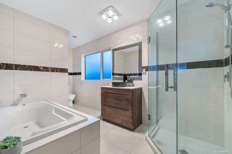 8 Gortnest Place Flat Bush_18