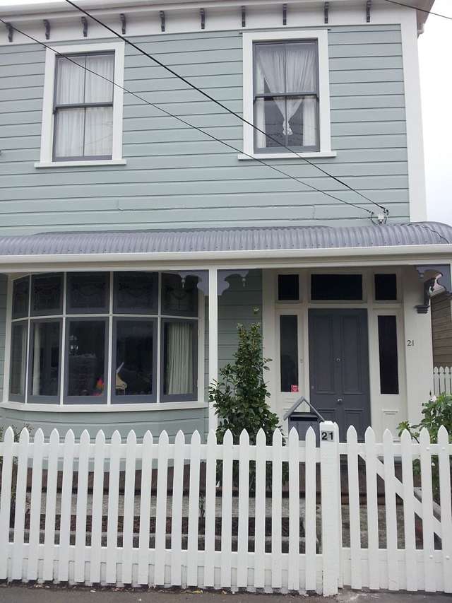 Tidy 5 Bedroom home at a great location