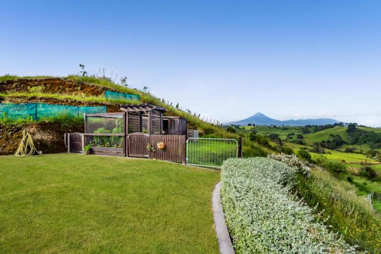 956 Richmond Road Lepperton_29