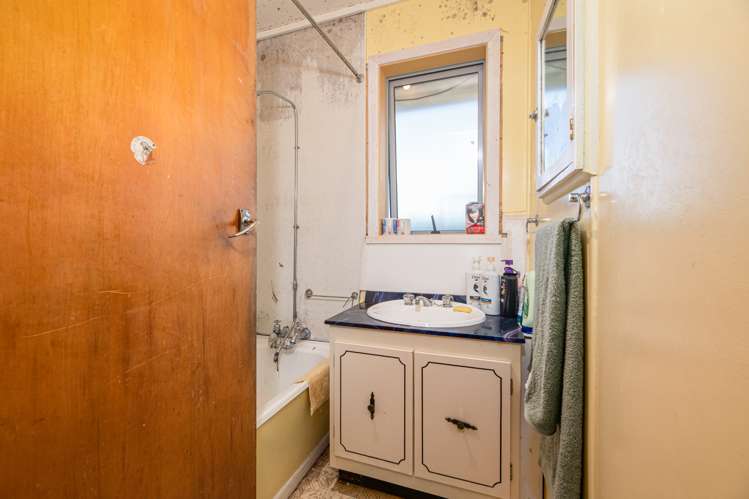 29 Statesman Street Henderson_11