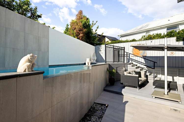 5 Lake Domain Drive Hamilton Lake_24