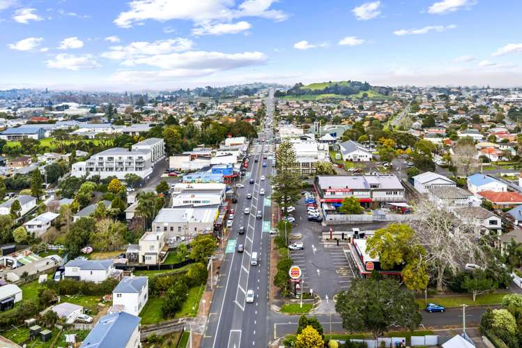 1021 Dominion Road Mt Roskill_9