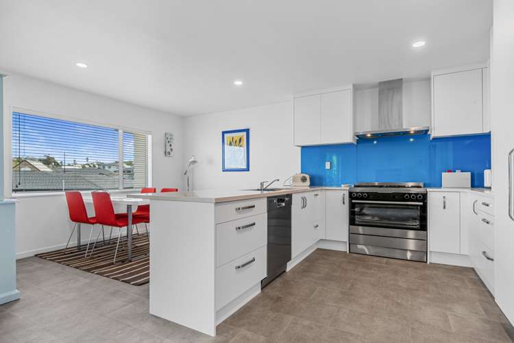 11 Tee Point Red Beach_2