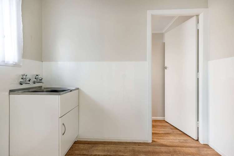 24a Whitworth Road Utuhina_5