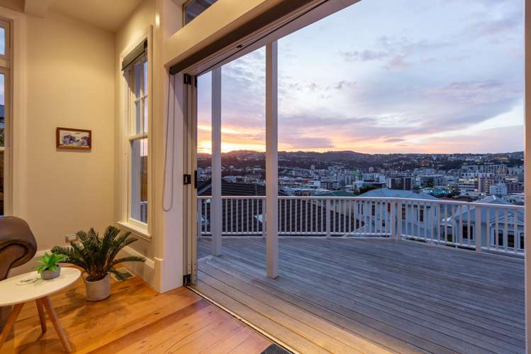 17 Austin Street Mount Victoria_11