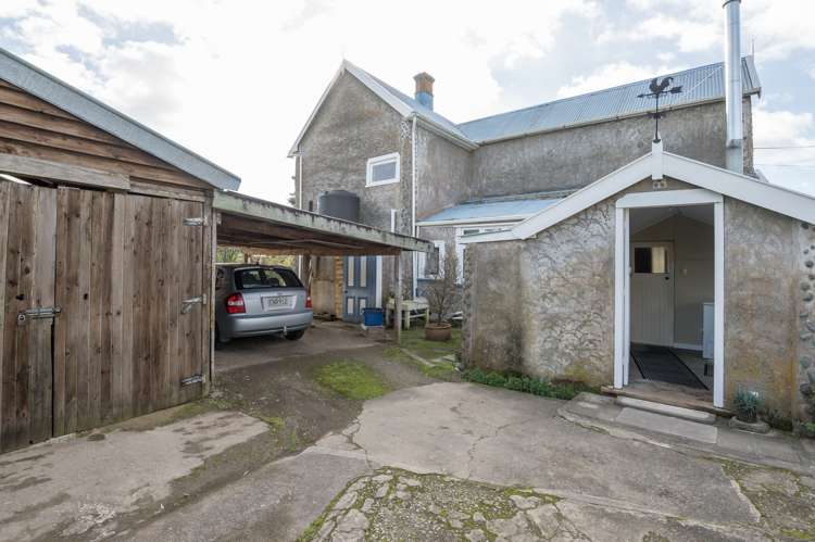 2 Higgins Road Brightwater_19