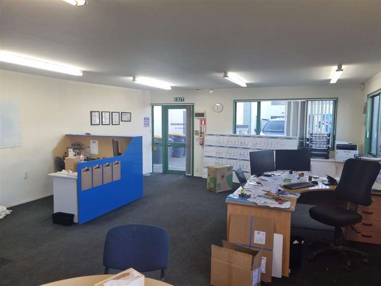 20 Connaught Drive Hornby_7