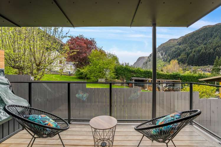 3/14 Fryer Street Queenstown_11